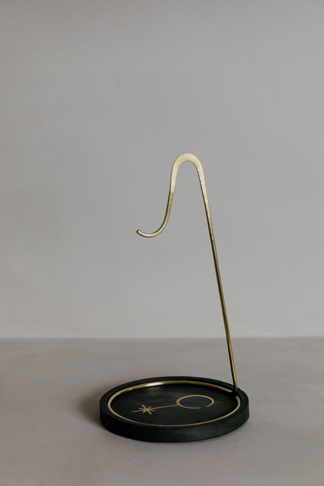 Incense holder for ropes - black