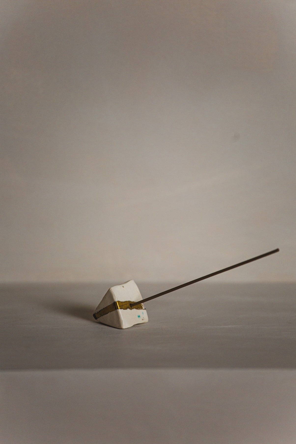 Golden Stripe Pyramid Incense Holder